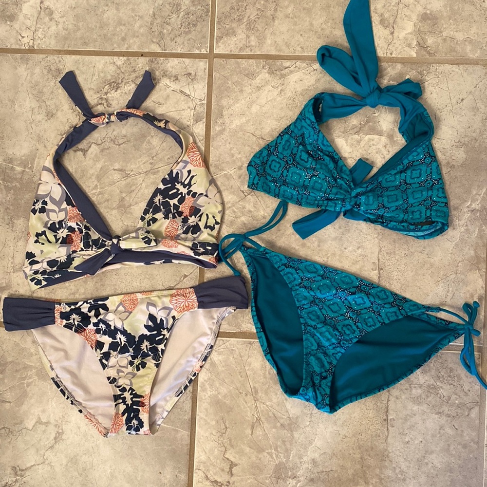 2 bundle adjustable bathing suits